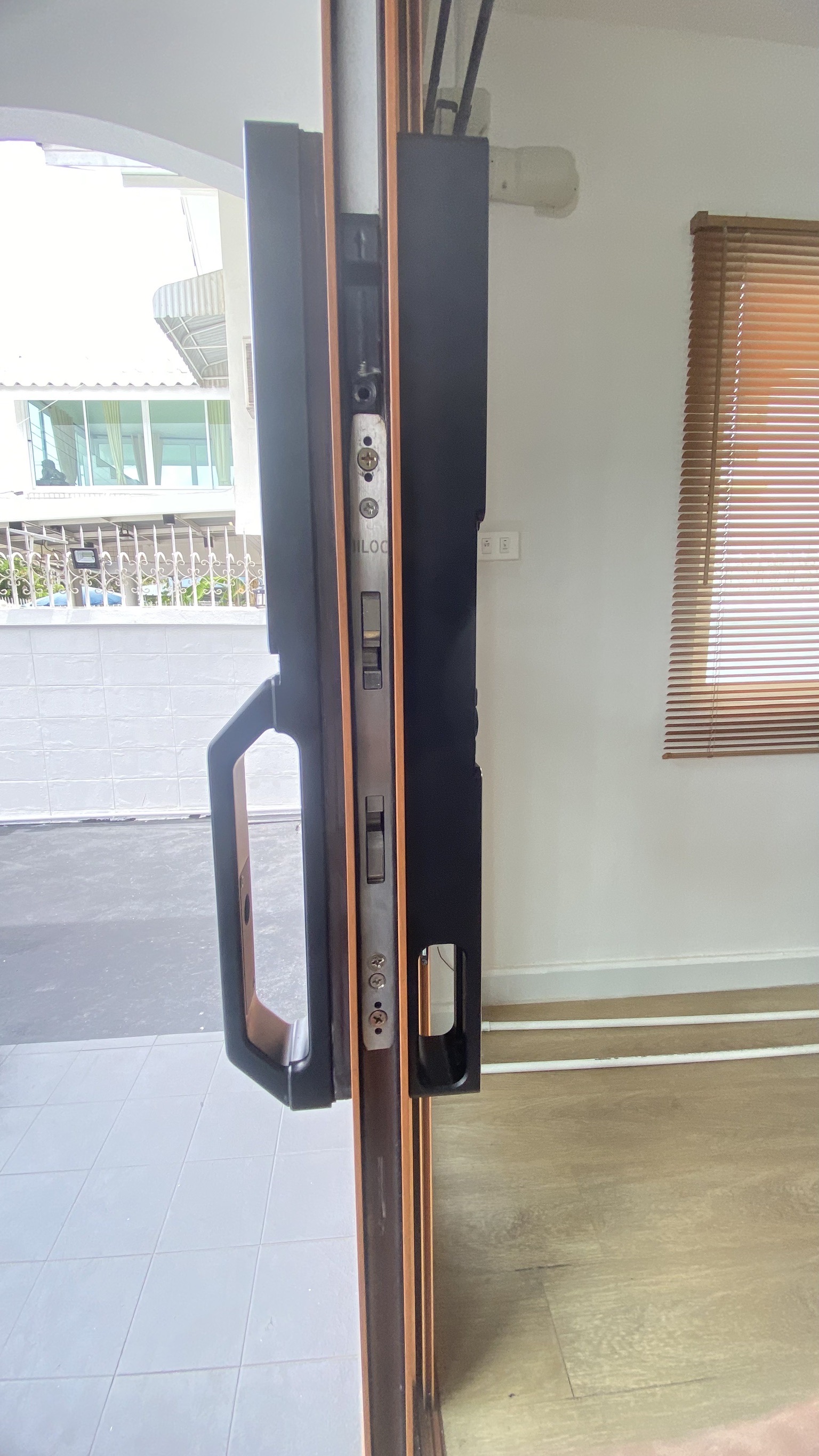 HL-497 รีวิว digital door lock ประตู ดิจิตอล