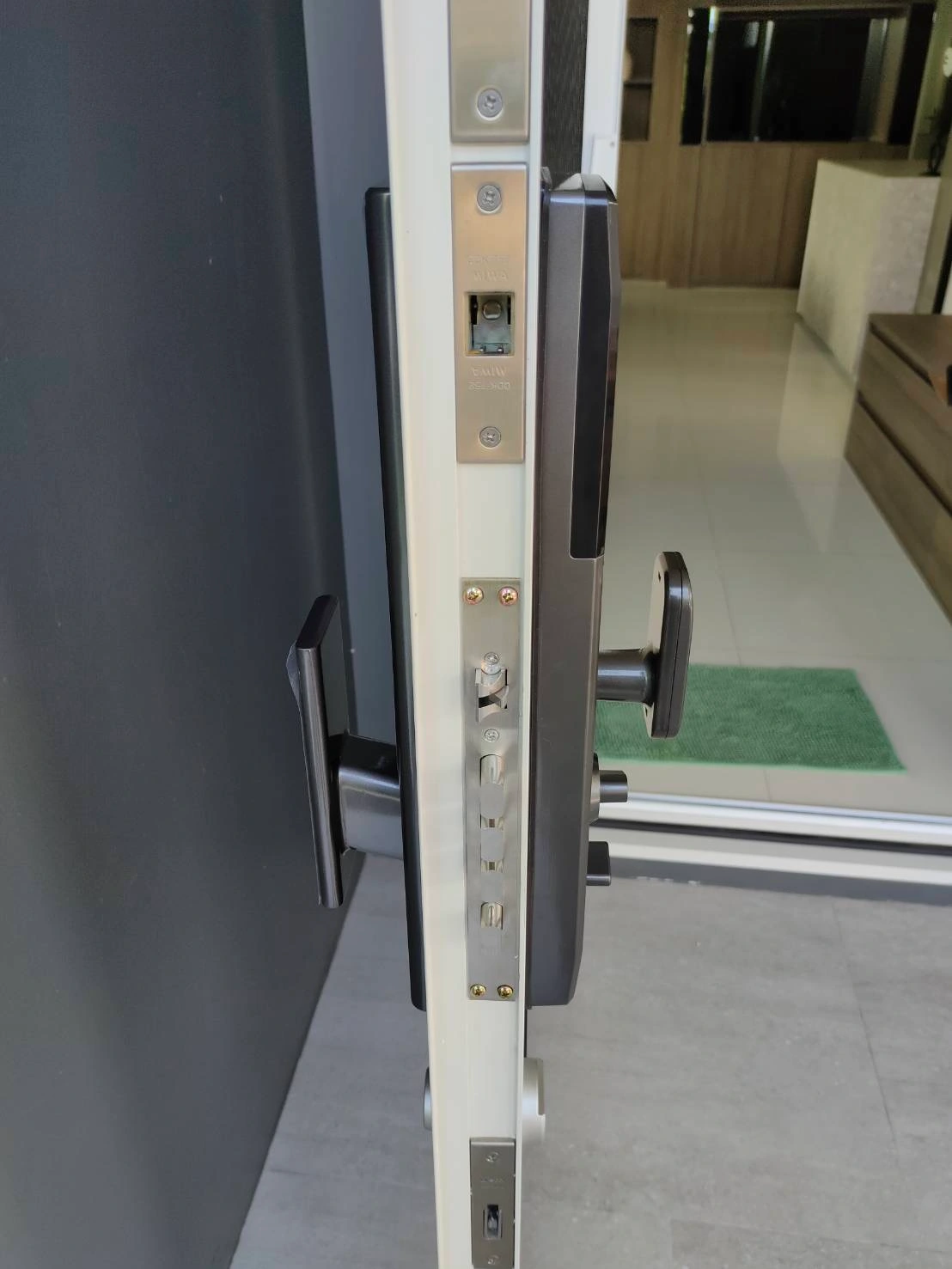 HL-tostem รีวิว digital door lock ประตู ดิจิตอล